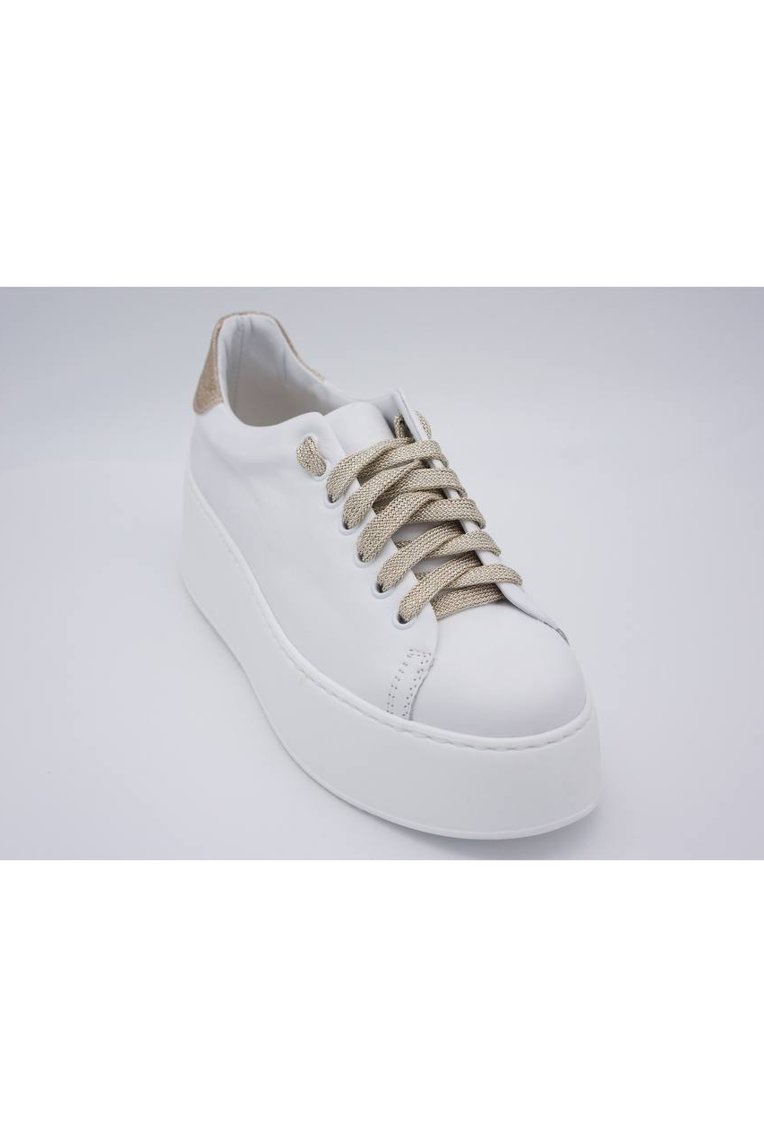 White Main