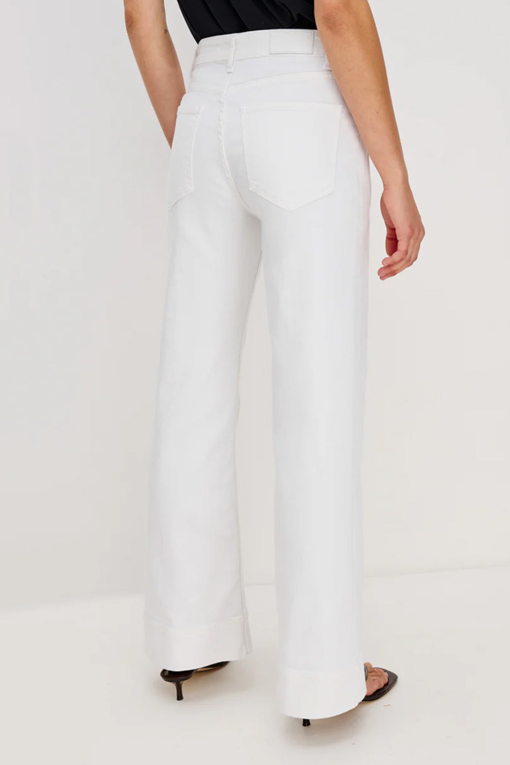 Salt White
