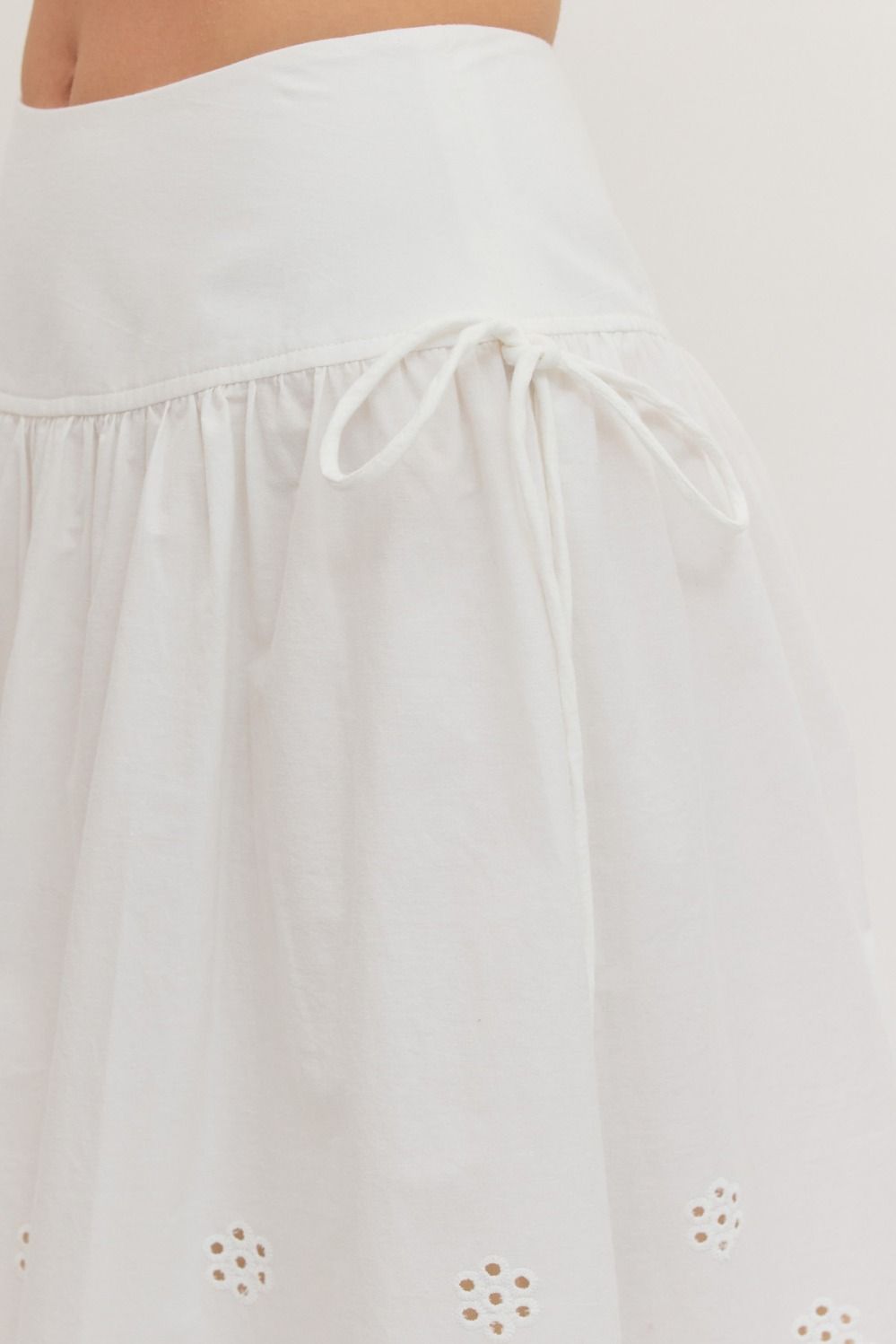 Entro | Lulu Midi Skirt | Sweetest Stitch Boutique Richmond VA