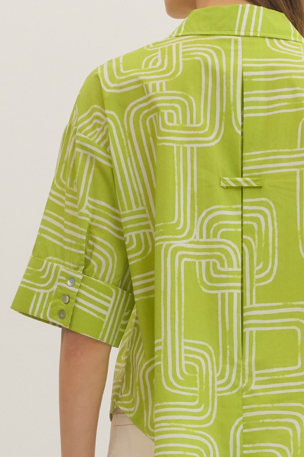 Entro | Sloane V-Neck Top | Sweetest Stitch Boutique Richmond VA