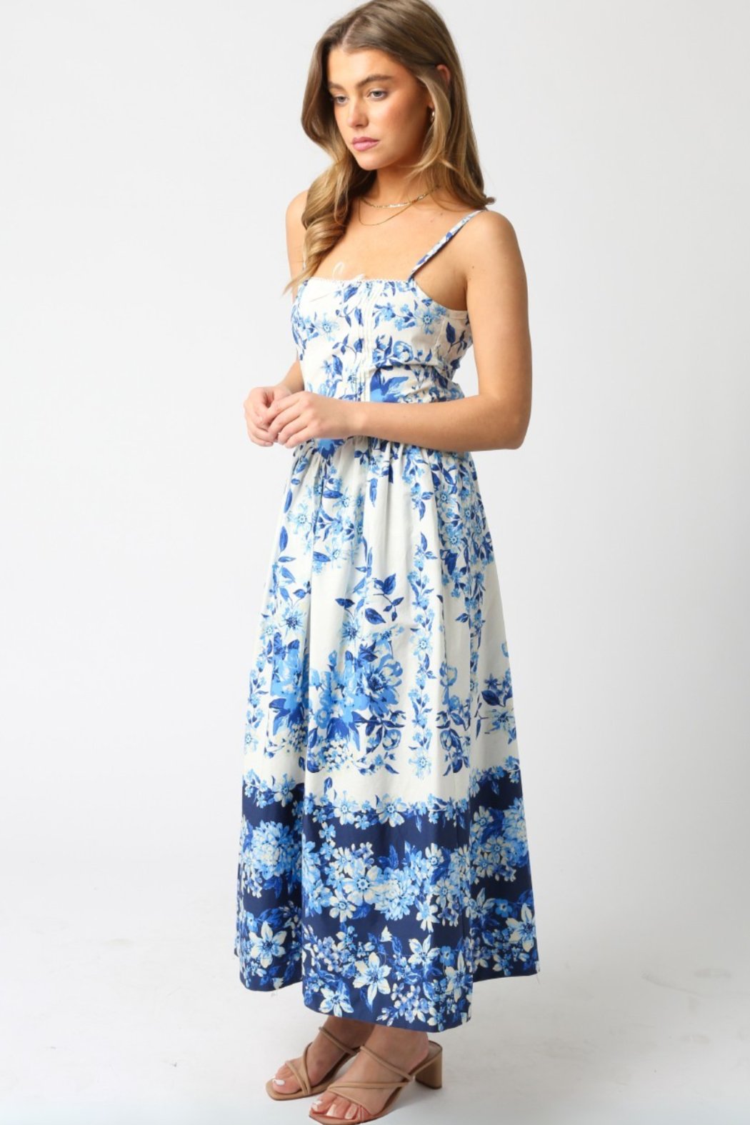 WHITE BLUE