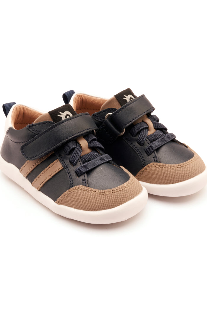 NAVY / TAUPE / SNOW