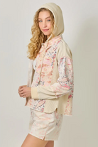 Cream Paisley Main