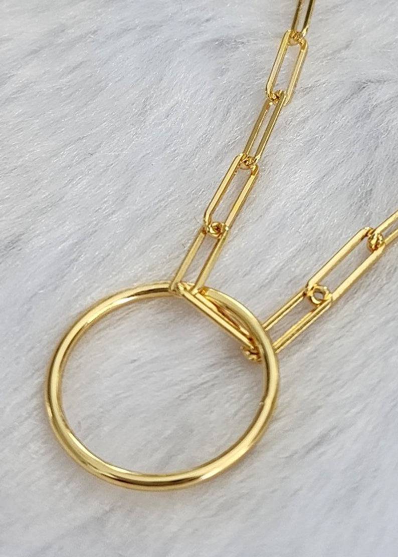 YOUnique 30-inch Clip Link Ring Necklace Gold